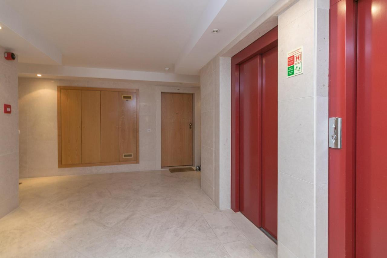 Premium Flat In Upscale Area, Balcony, Parking Apartman Lisboa Kültér fotó